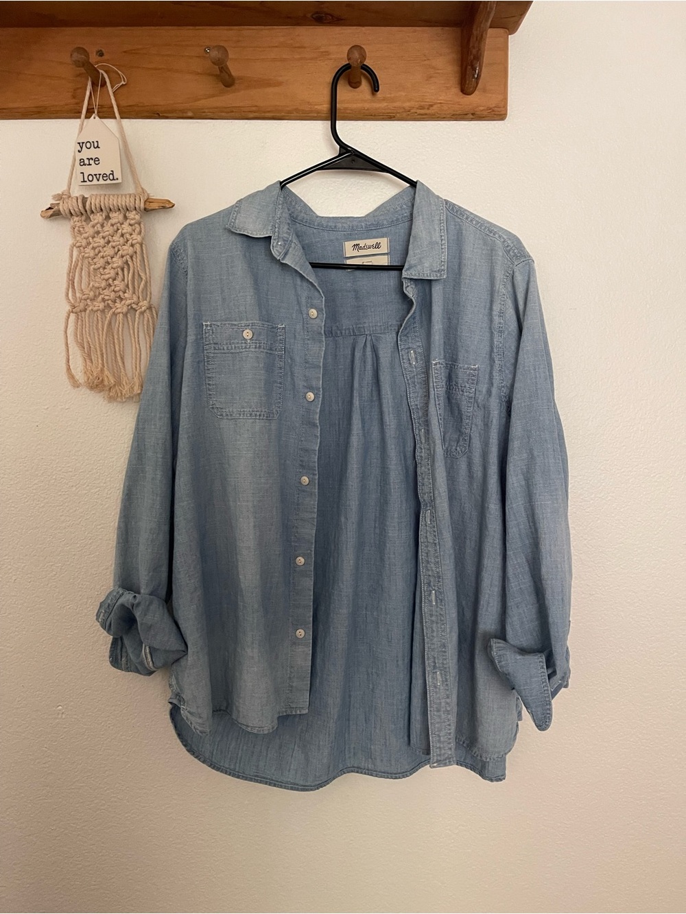 Madewell Light Blue Chambray Button-Up Shirt